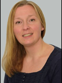 Dr Shiona Coutts